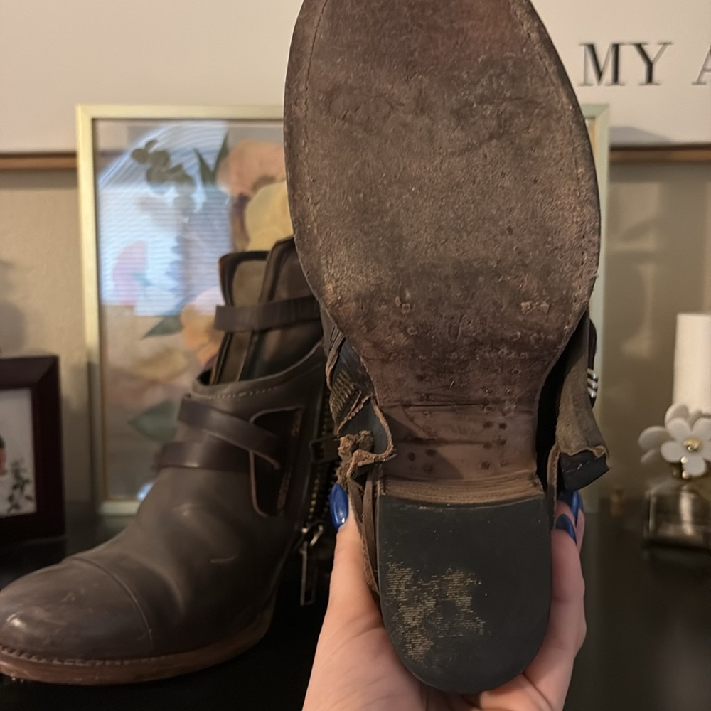 Freebird Crue booties - Picture 4 of 4